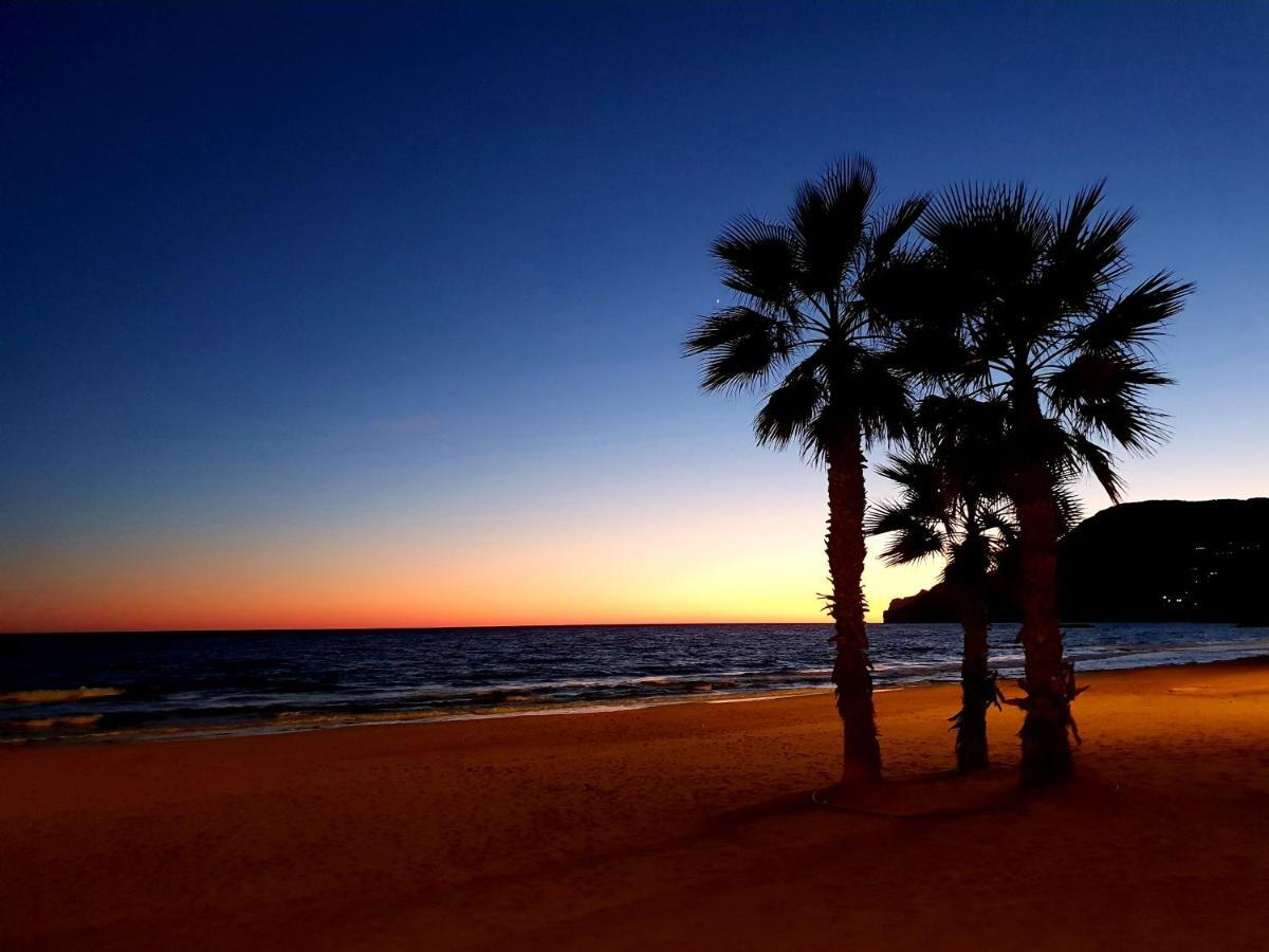 By The Beach Calpe Eksteriør bilde